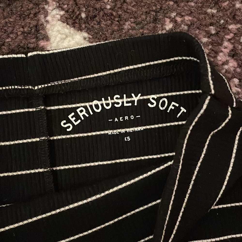 Matching pair black and white striped shirt and mini skirt - Picture 2 of 3